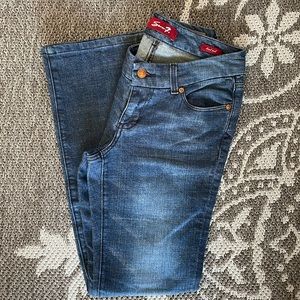 Seven7 Premium bootcut back pocket jeans Size 2